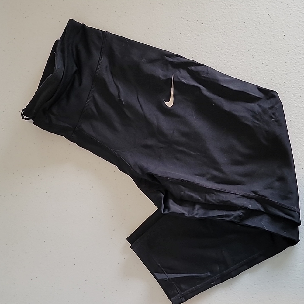 Nike xl dri fit capris, running